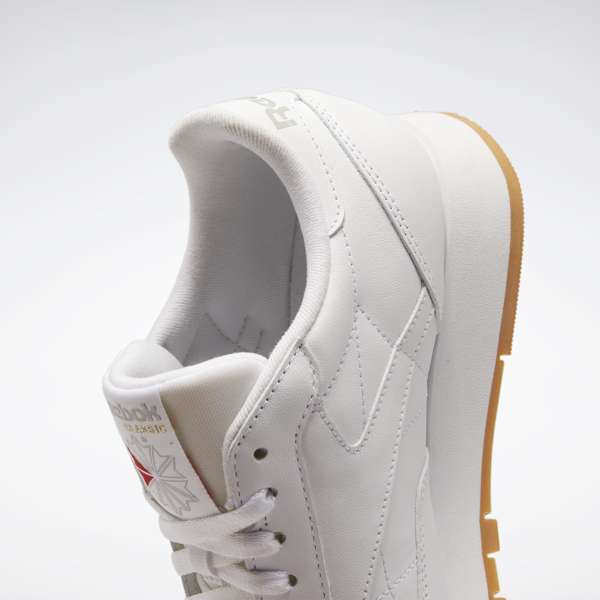 Un homenaje al estilo Reebok de principios del siglo XX. Estos tenis tienen un aire retro que combina a la perfección con tu vida moderna. image number 9
