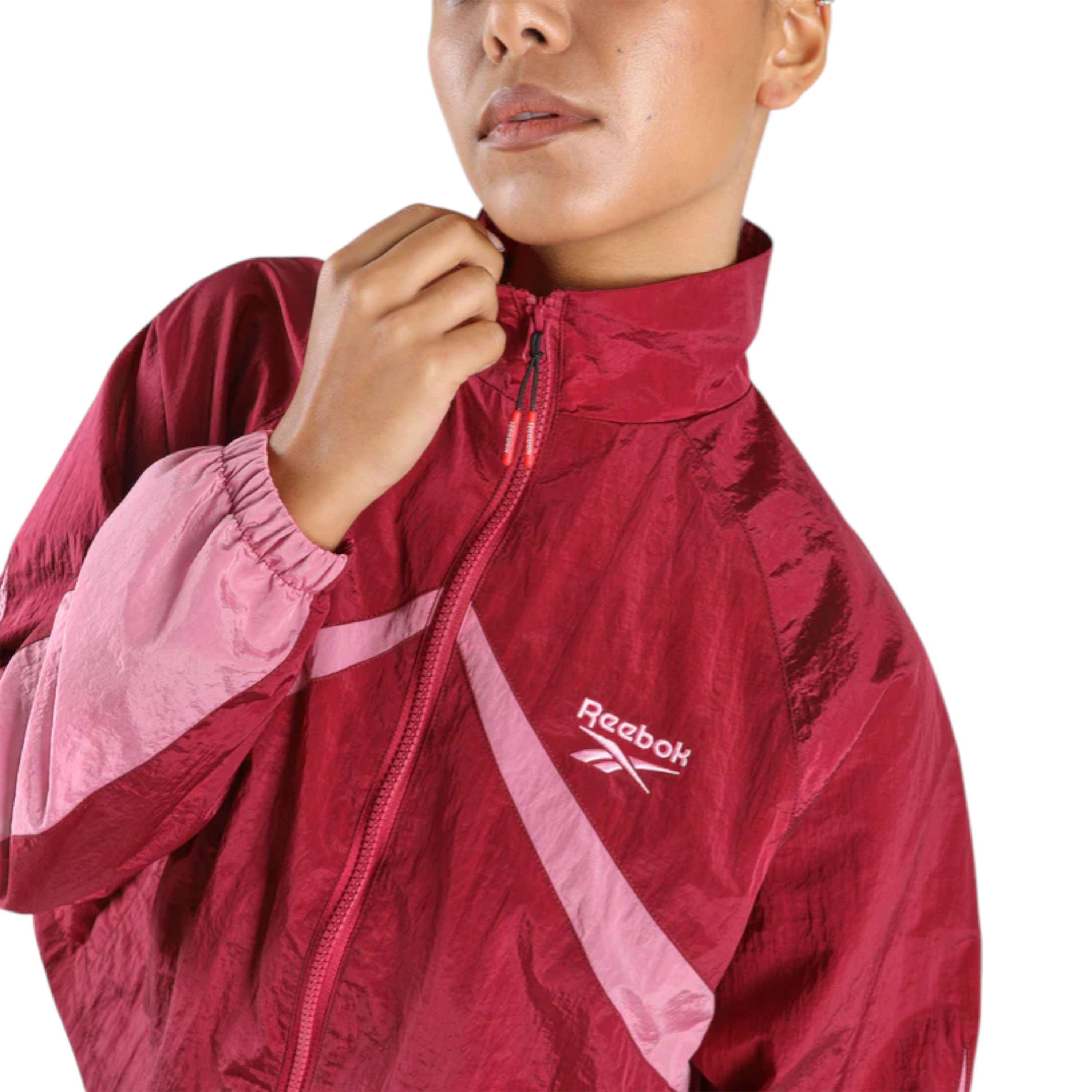 Chamarra Heritage Dance Blocked Track image number 3