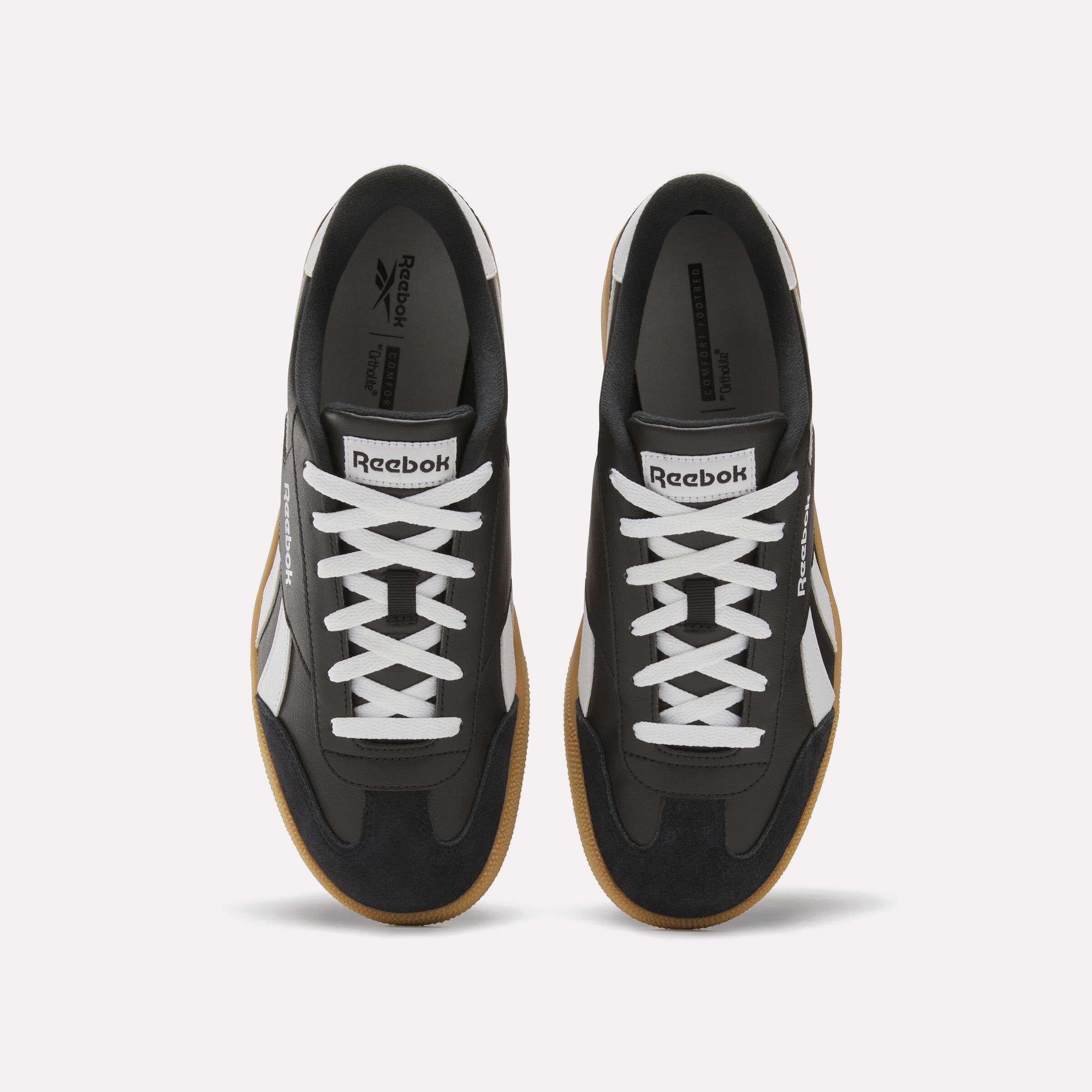 Una solueta icónica, nítida, limpia y totalmente Reebok. Átate estos tenis y combínalos con casi cualquier cosa. image number 4