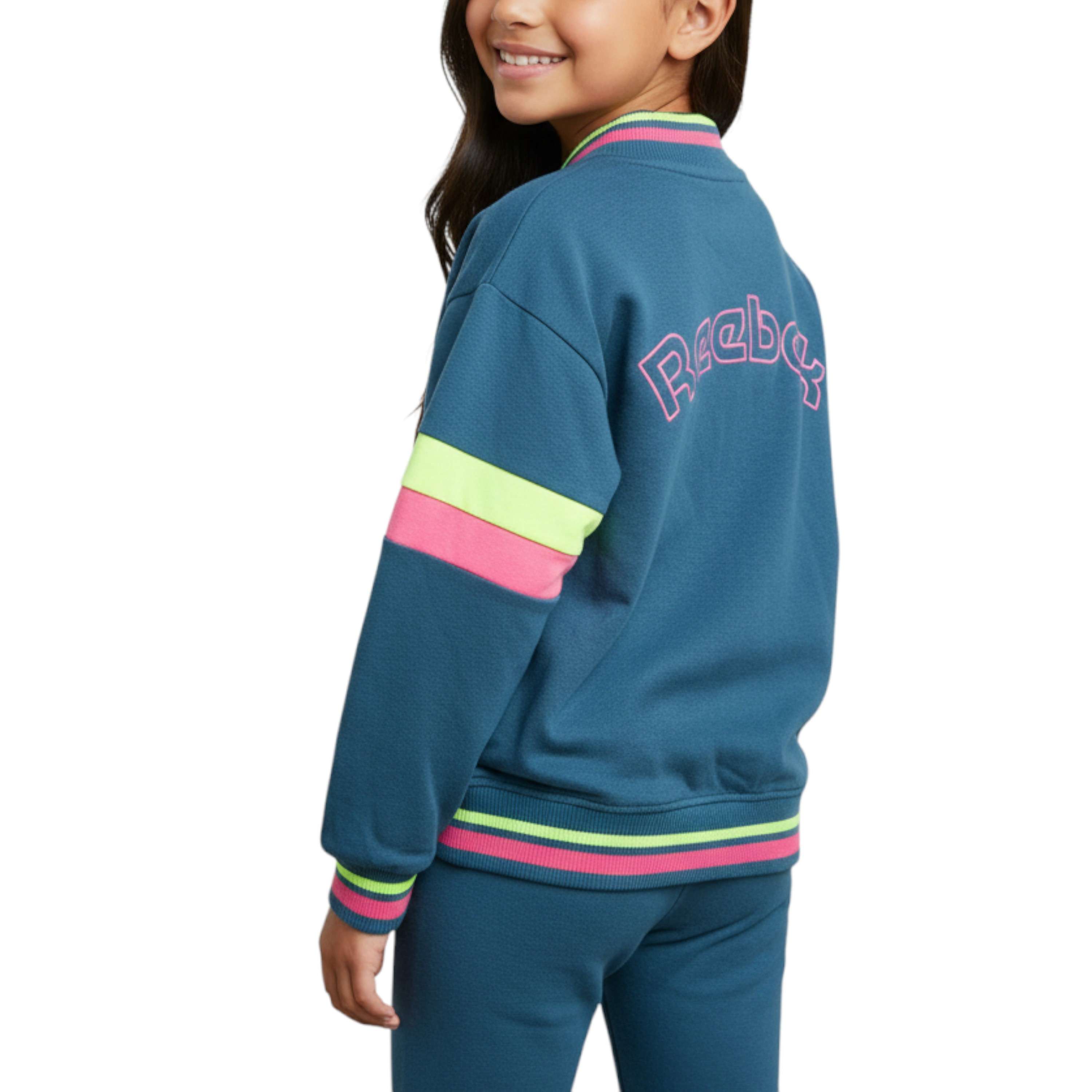 Conjunto deportivo para niña 3pzas image number 2