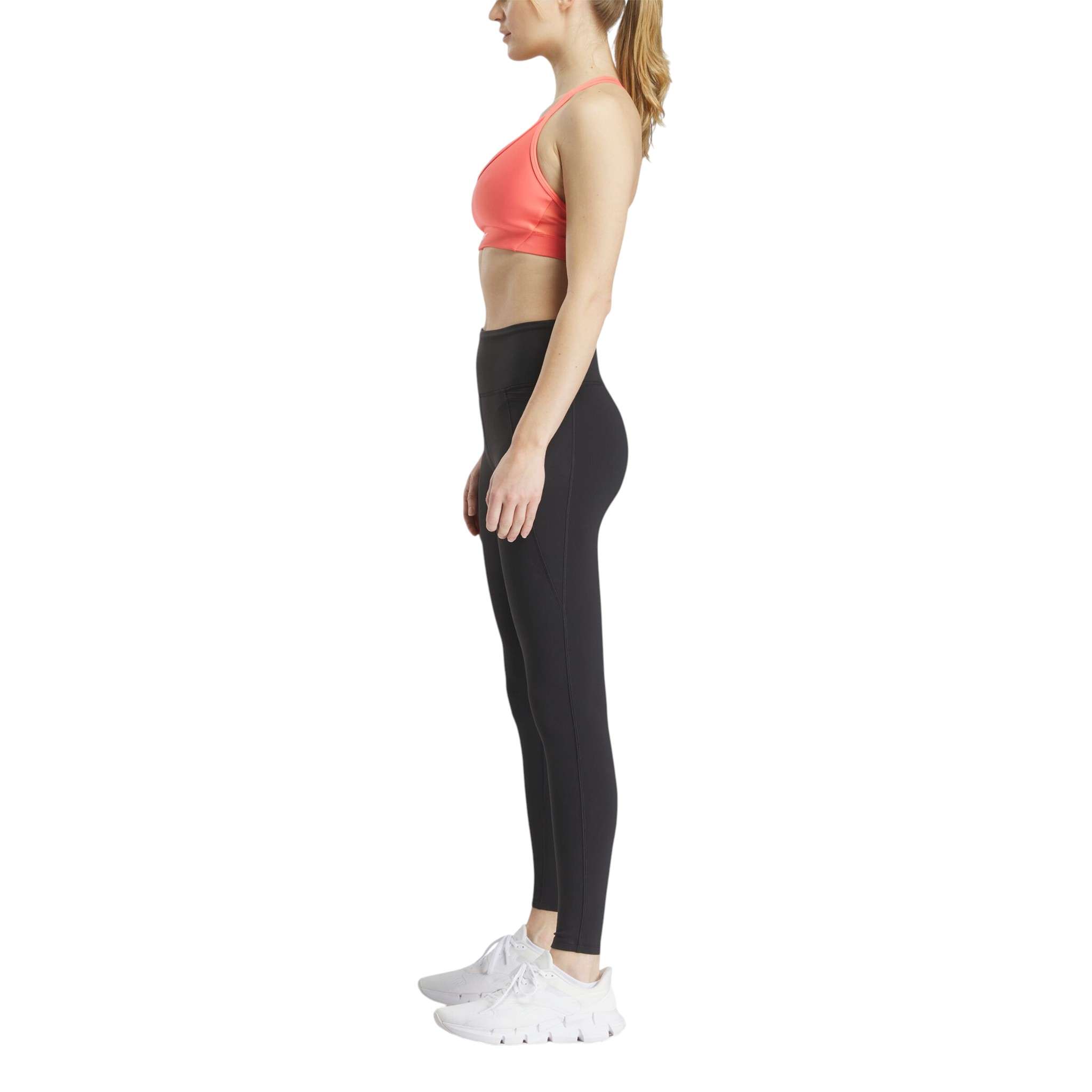 Top Deportivo Training Lux Low Impact image number 2