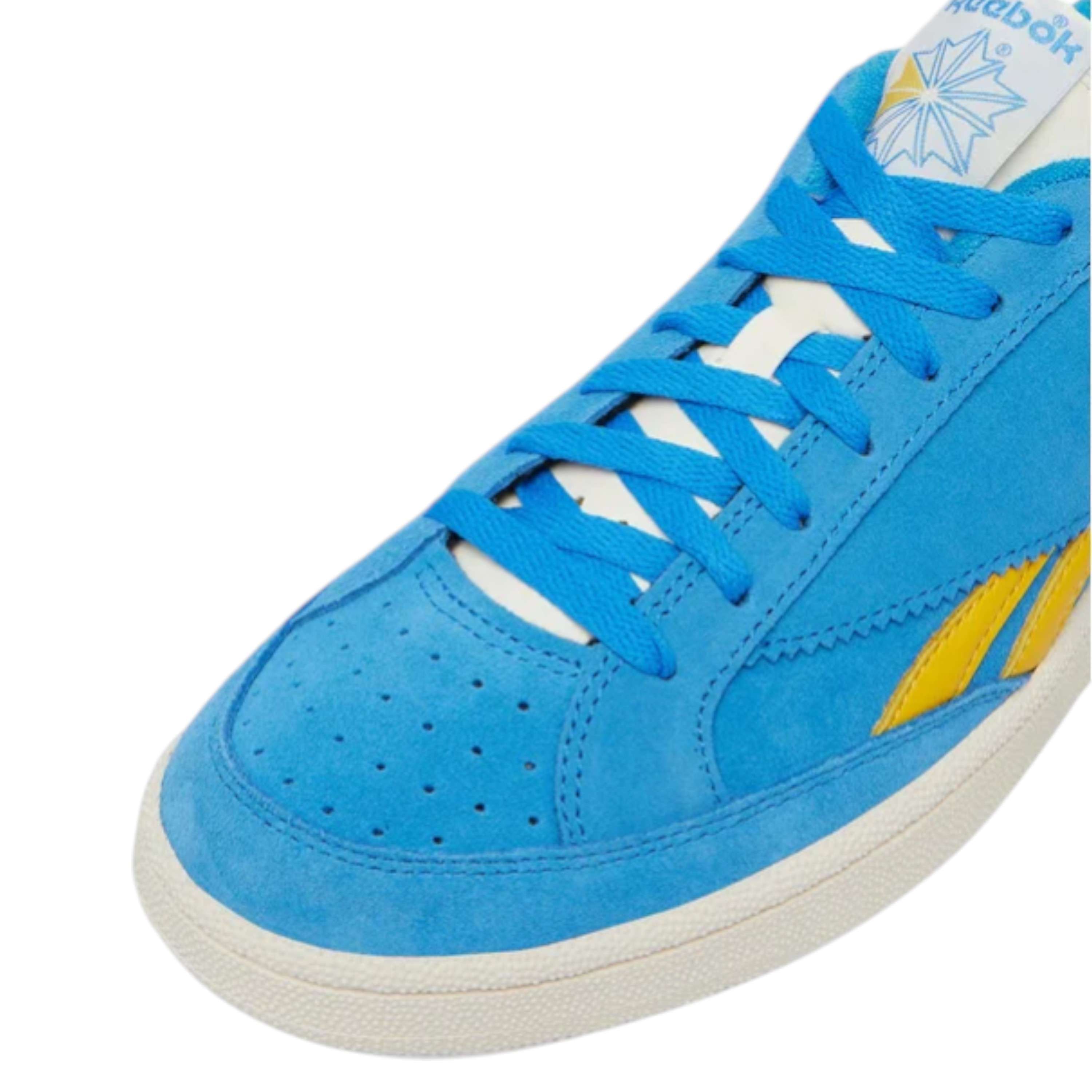 Tenis Club C Grounds 70 image number 6