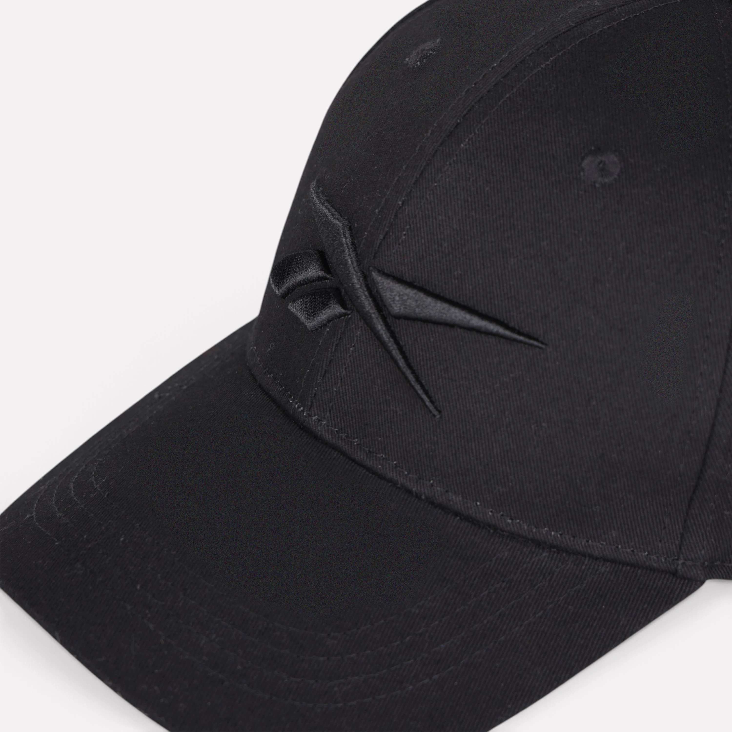Gorra Cl&aacute;sica Essentials