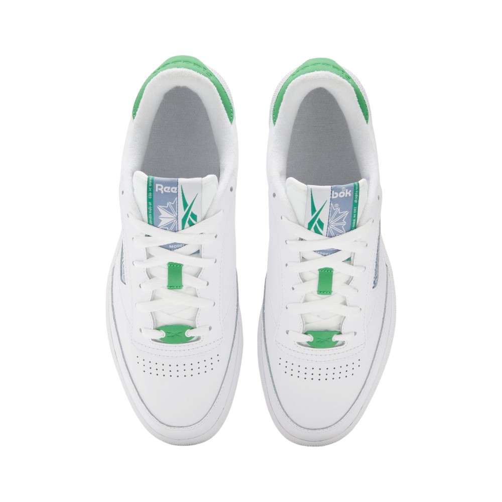 Un estilo sencillo significa que estos tenis de cuero flexible combinan con todo. Porque a veces no tienes que decir nada para hacer una declaración. image number 4
