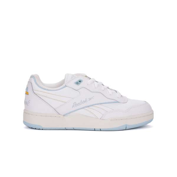 Tenis BB 4000 II Siéntete como si hubieras encontrado un par de tenis Reebok antiguos en el sótano de alguien. Esa es la vibra de tus próximos BB 4000 II.
