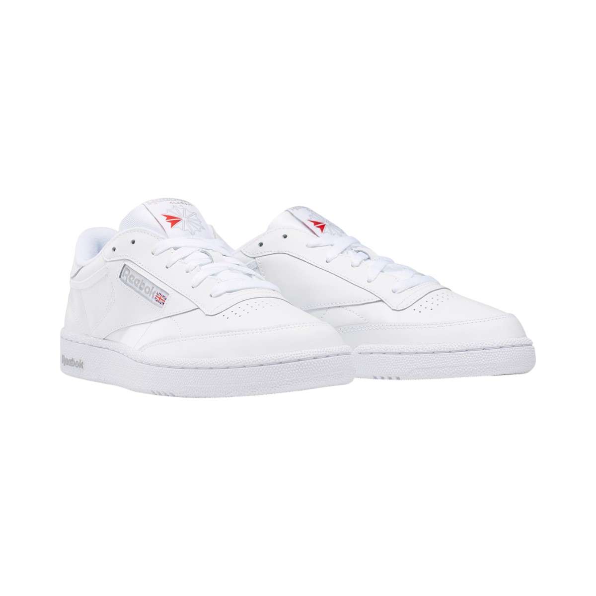 Un estilo sencillo significa que estos tenis de cuero flexible combinan con todo. Porque a veces no tienes que decir nada para hacer una declaración. image number 2