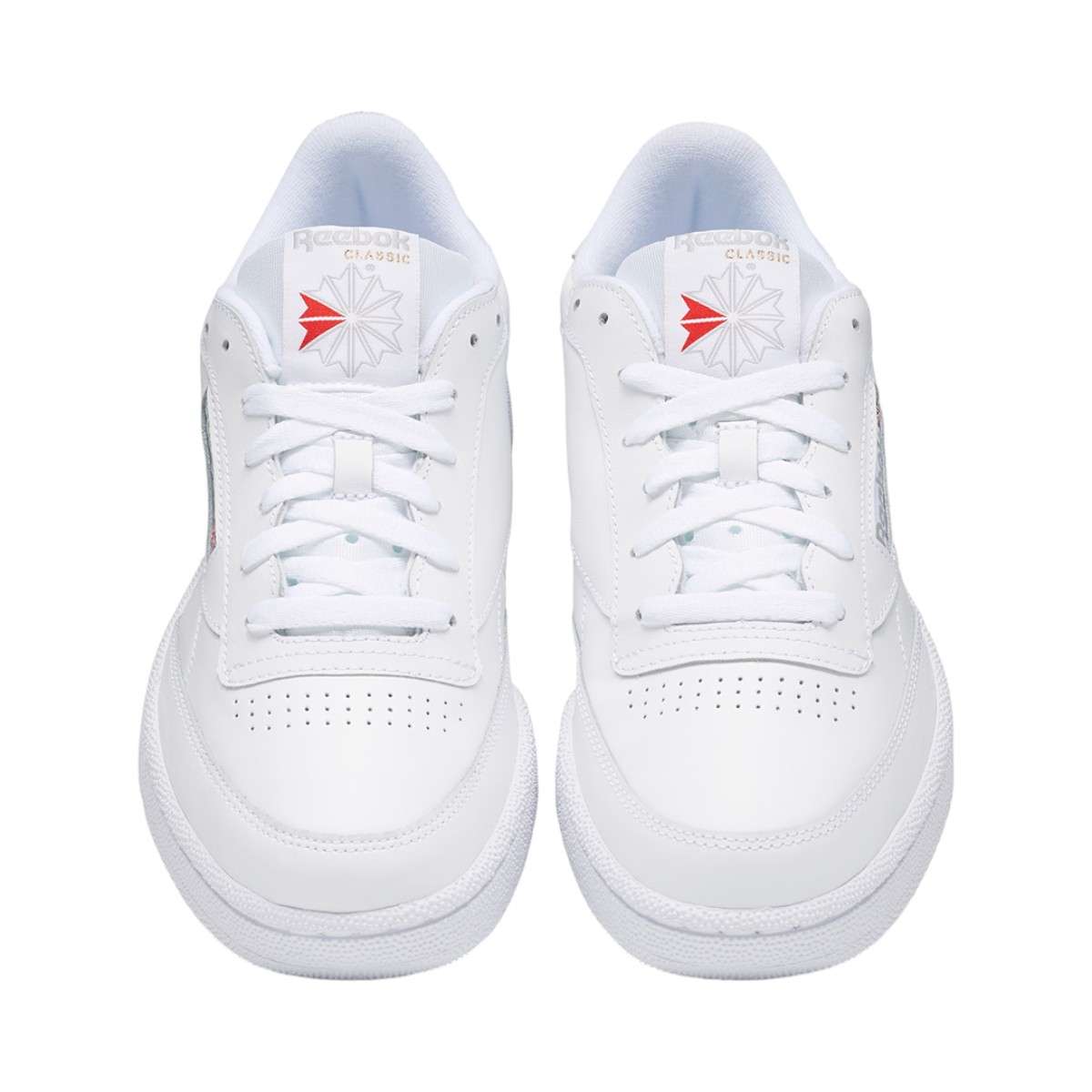 Un estilo sencillo significa que estos tenis de cuero flexible combinan con todo. Porque a veces no tienes que decir nada para hacer una declaración. image number 5