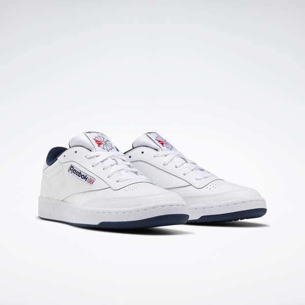 Tenis Club C 85 Un estilo sencillo significa que estos tenis de cuero flexible combinan con todo. Porque a veces no tienes que decir nada para hacer una declaración.