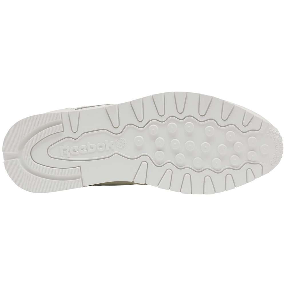 Un homenaje al estilo Reebok de principios del siglo XX. Estos tenis tienen un aire retro que combina a la perfección con tu vida moderna. image number 3