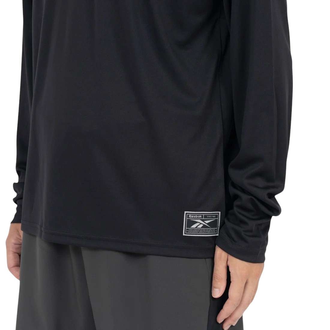 Camiseta de tiro larga Basketball Essentials image number 3