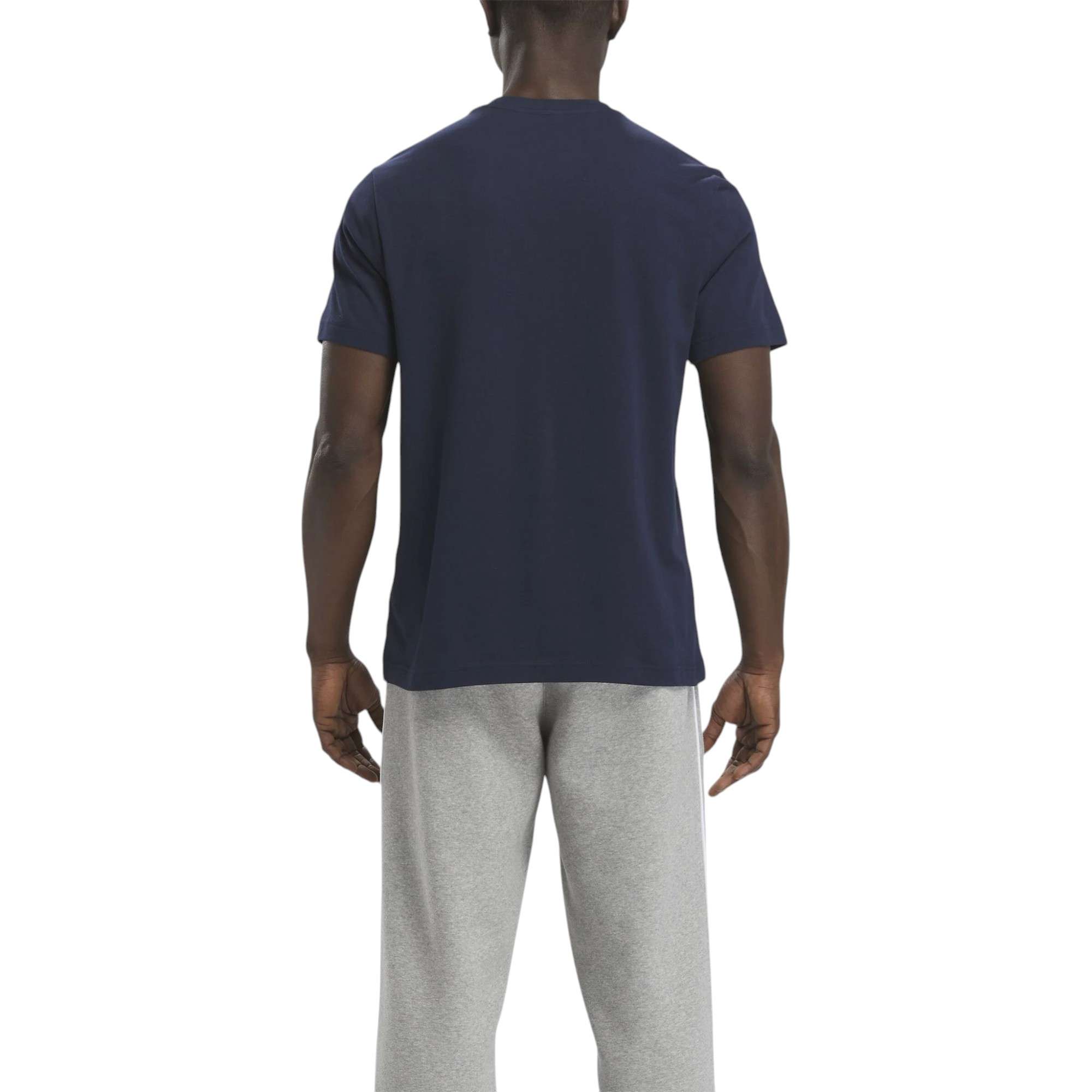 Playera Classics Identity image number 2