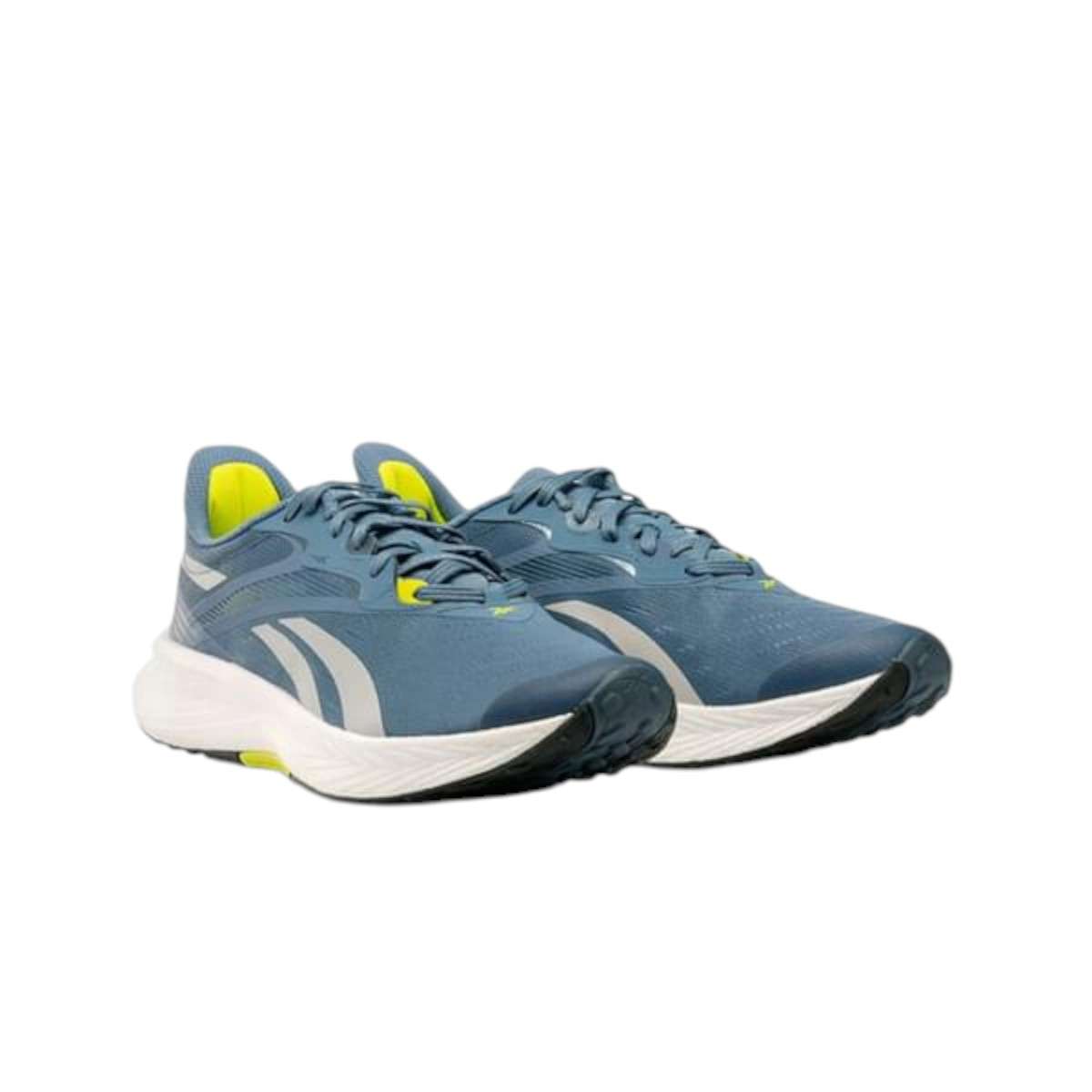 El mejor apoyo en cualquier distancia o ritmo, con una parte superior transpirable y liviana que mantiene los pies frescos.