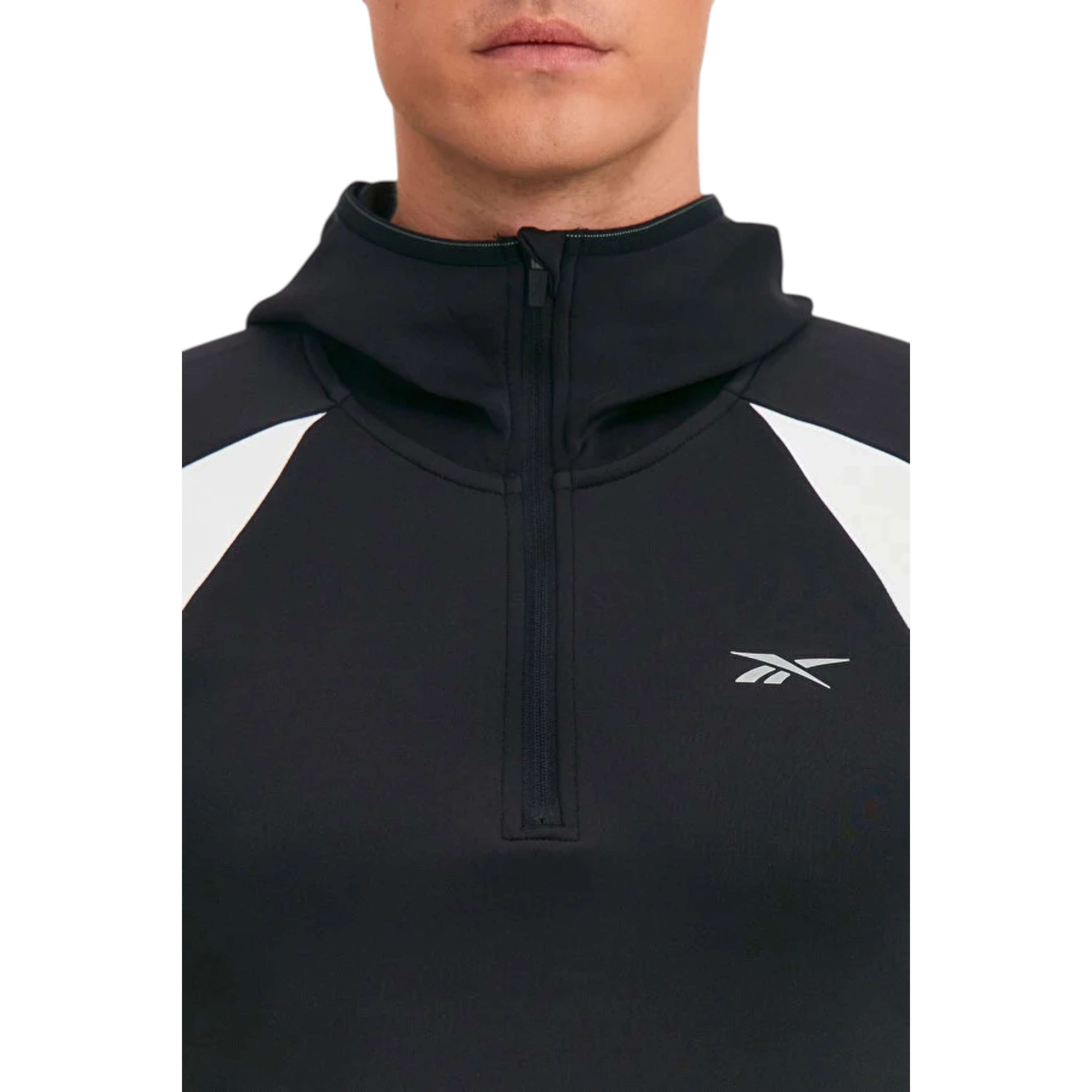 Sudadera Barnes Training image number 3