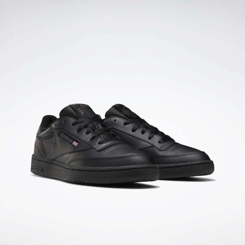 Un estilo sencillo significa que estos tenis de cuero flexible combinan con todo. Porque a veces no tienes que decir nada para hacer una declaración. image number 2
