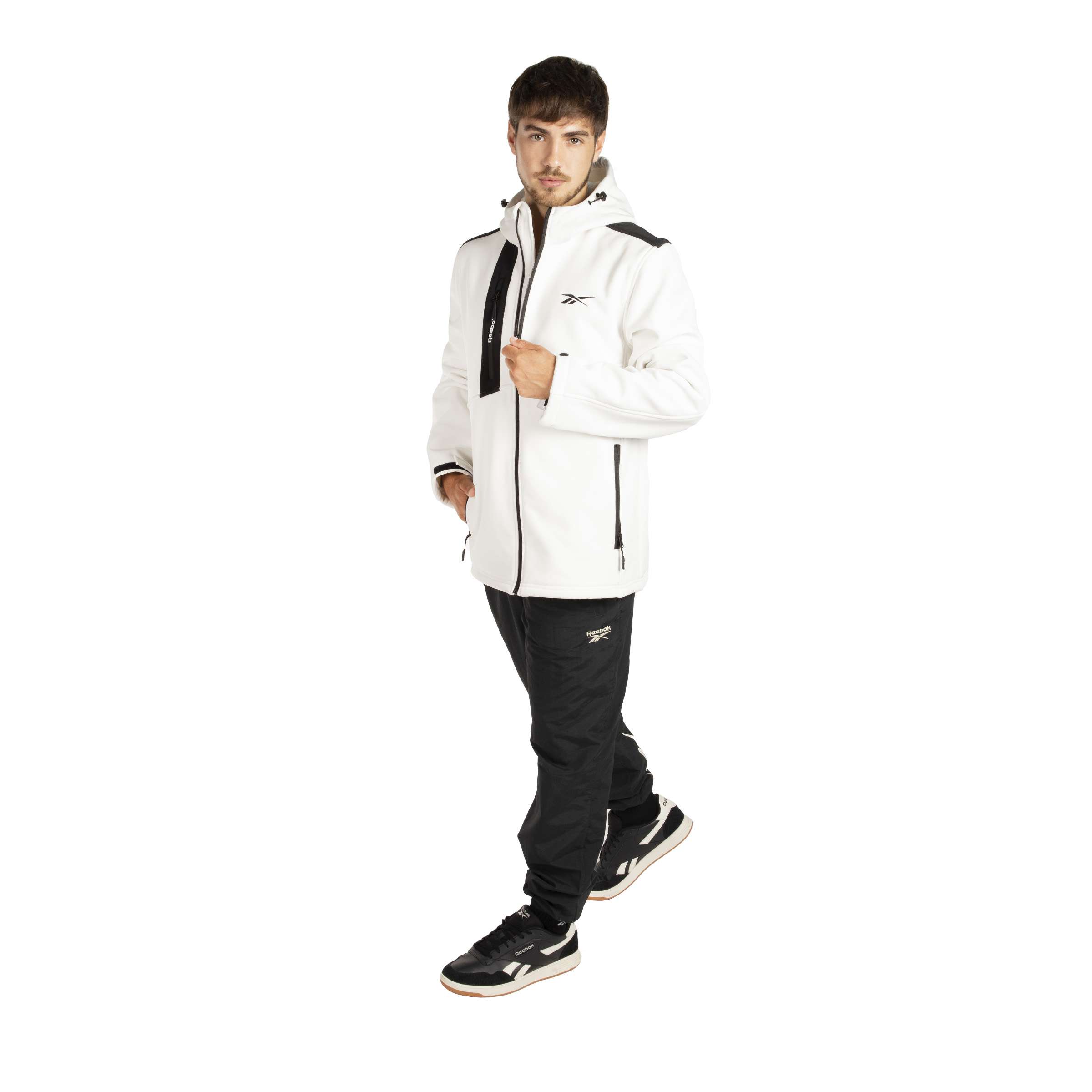 Chamarra softshell con sherpa image number 4