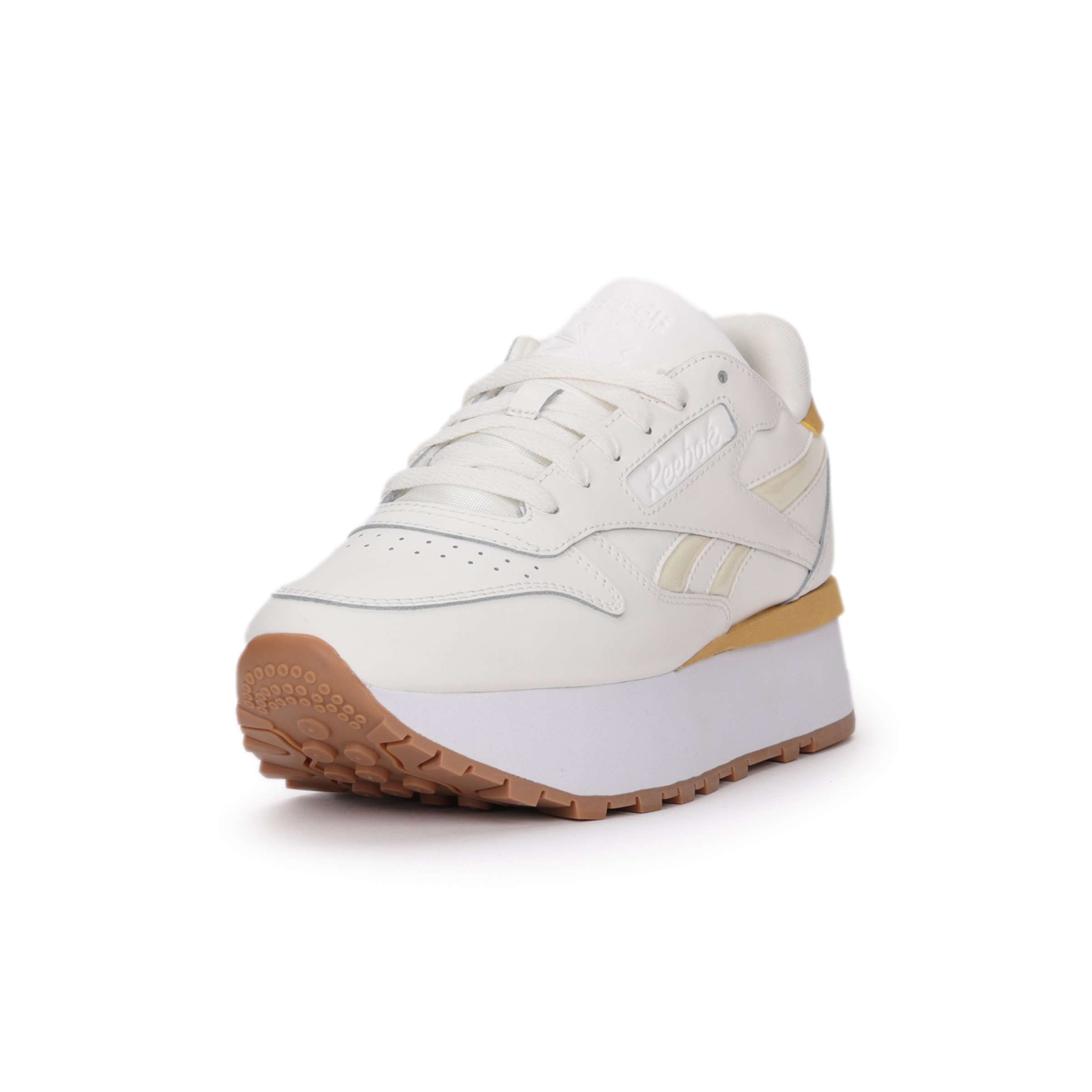 Lleva el estilo del running tradicional de Reebok a nuevas alturas con estos tenis con la plataforma más alta hasta el momento. image number 2