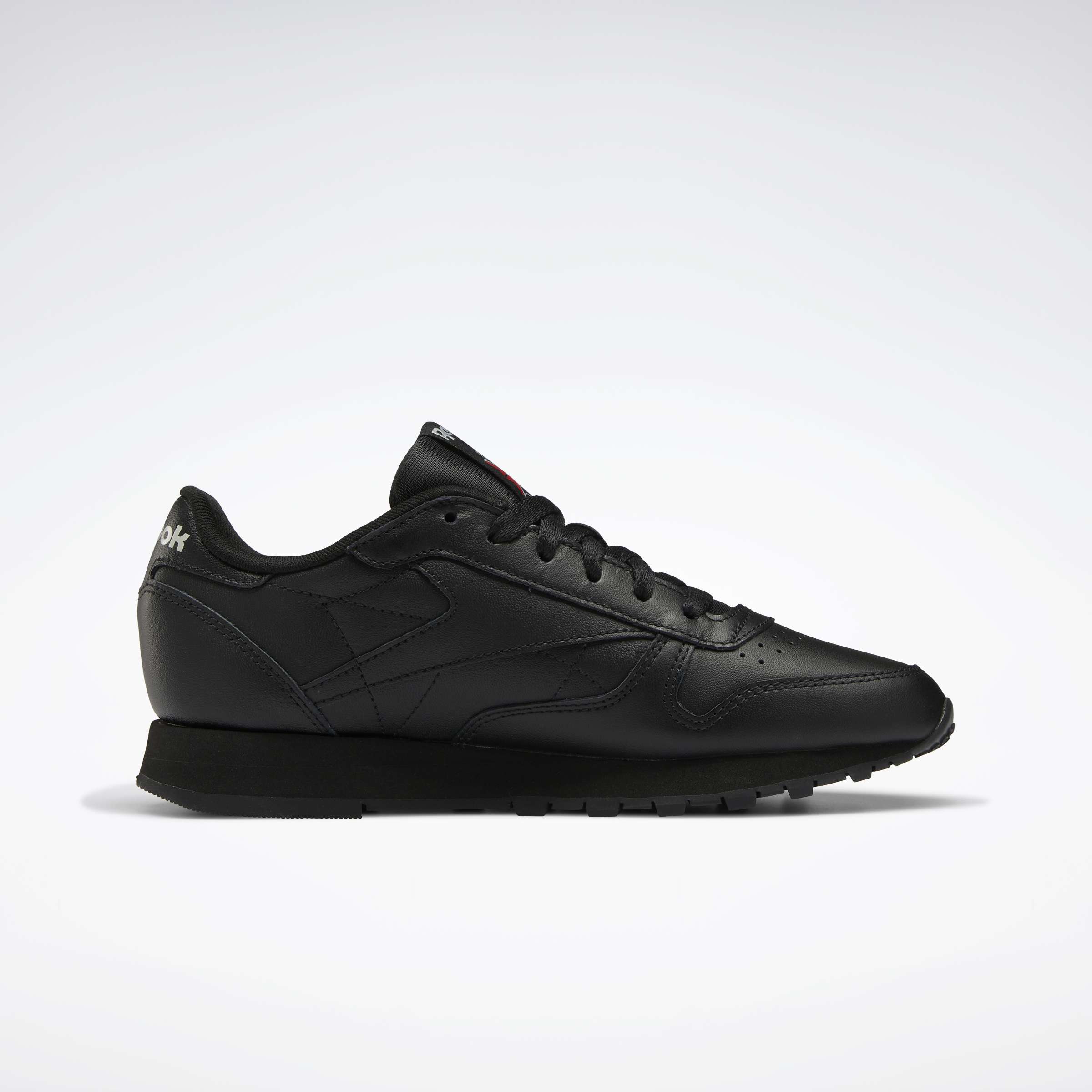 Un homenaje al estilo Reebok de principios del siglo XX. Estos tenis tienen un aire retro que combina a la perfección con tu vida moderna. image number 5