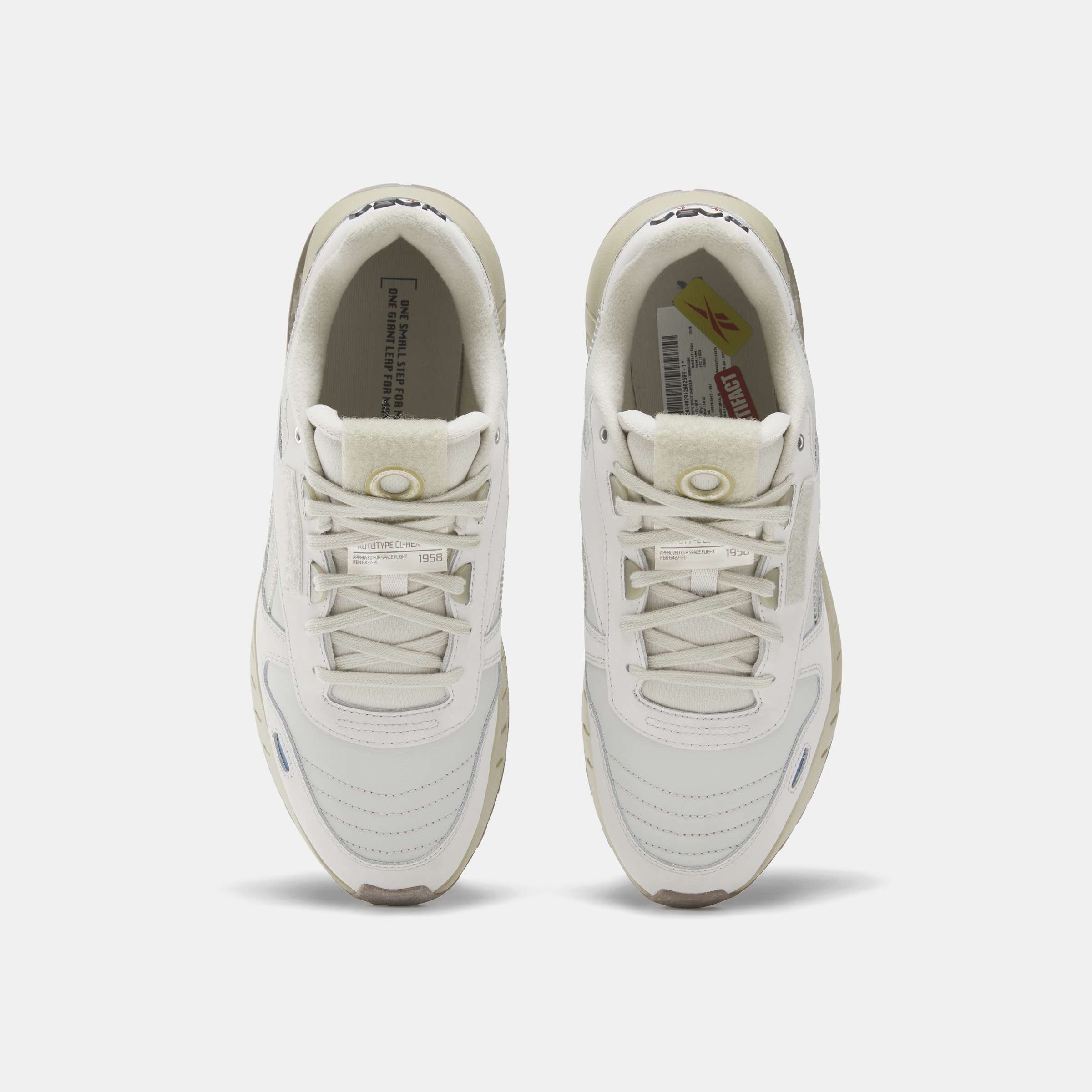 Tenis Classic Leather Hexalite x NASA image number 4
