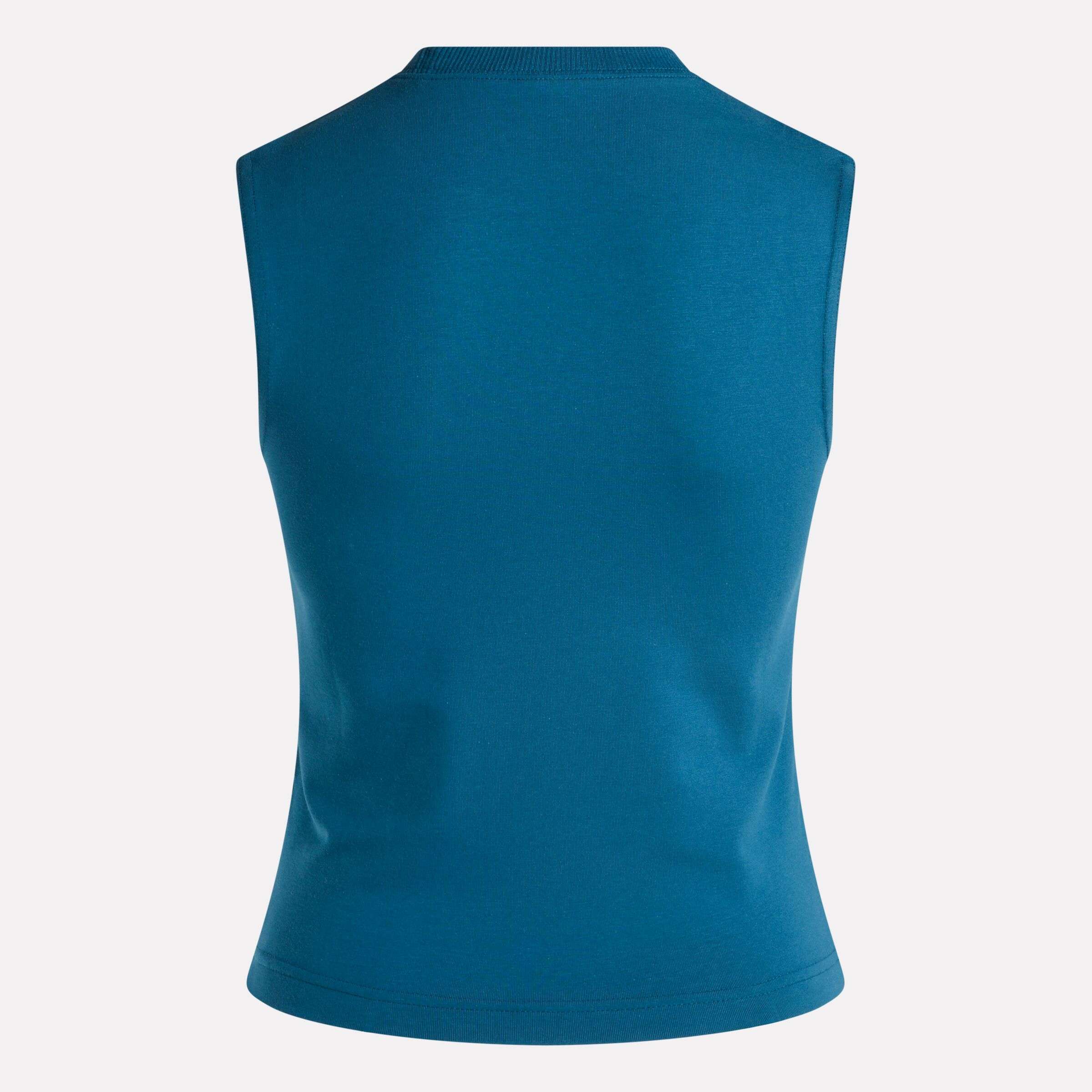 Playera Classics image number 4