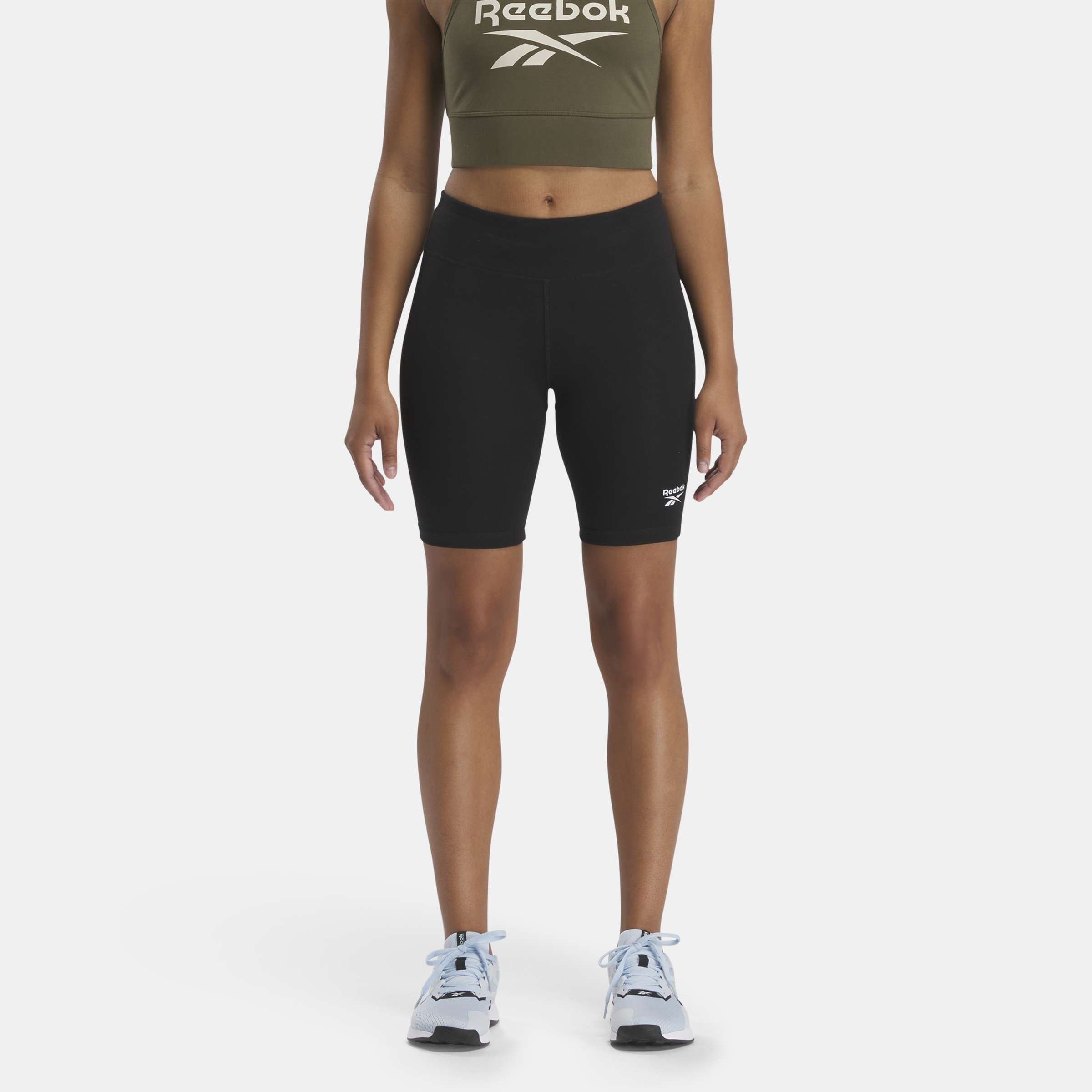 Short Fitted