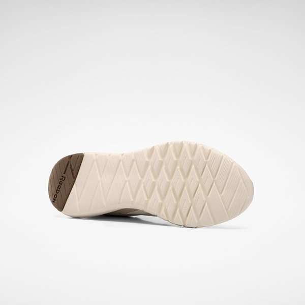 Ya lo das todo en tus entrenamientos, acompañate con estos tenis Reebok y su entresuela con tecnología FuelFoam amortigua los saltos y las zancadas. image number 3