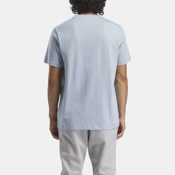 Playera Classics Identity Playera Classics Identity