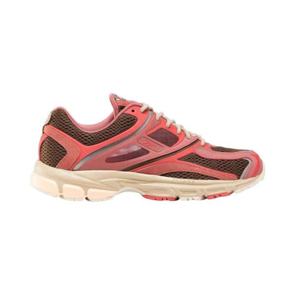 Tenis Premier Trinity KFS Los tenis Premier Trinity KFS incorporan un sistema de ajuste cinético que proporciona soporte y flexibilidad.