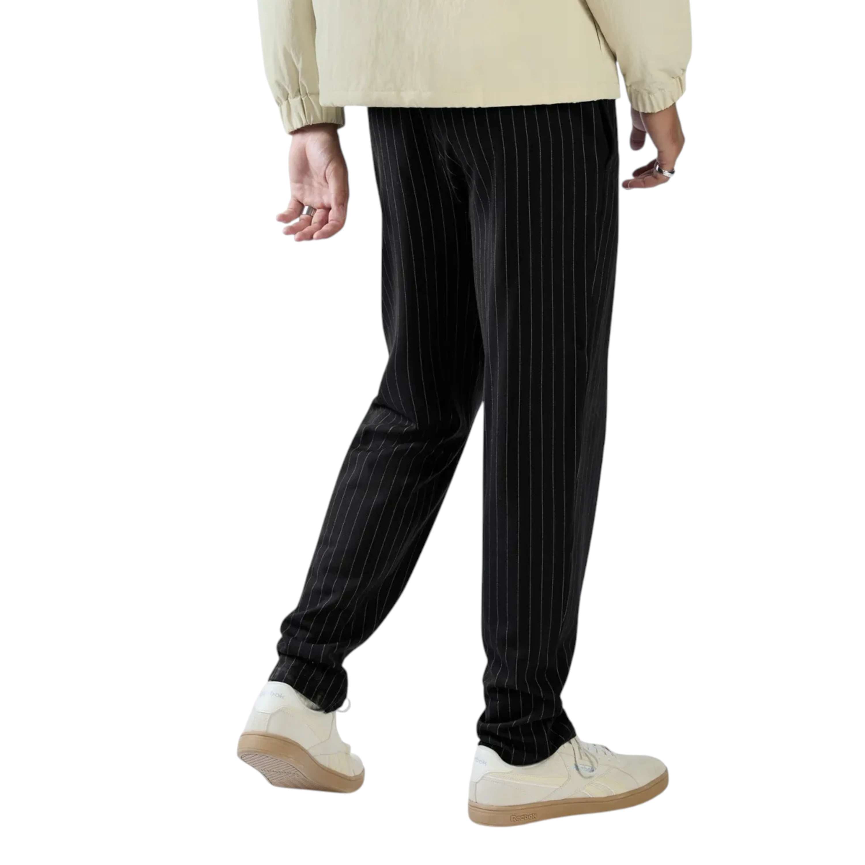 Pantal&oacute;n Elevated Athletic Pinstripe Track Pants