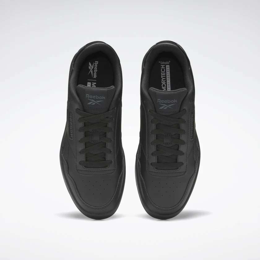 El estilo Reebok que te encanta en una silueta clásica de tenis vintage que se puede usar de manera elegante o informal. image number 4