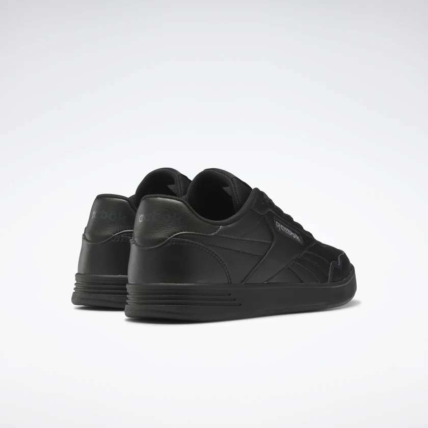 El estilo Reebok que te encanta en una silueta clásica de tenis vintage que se puede usar de manera elegante o informal. image number 1