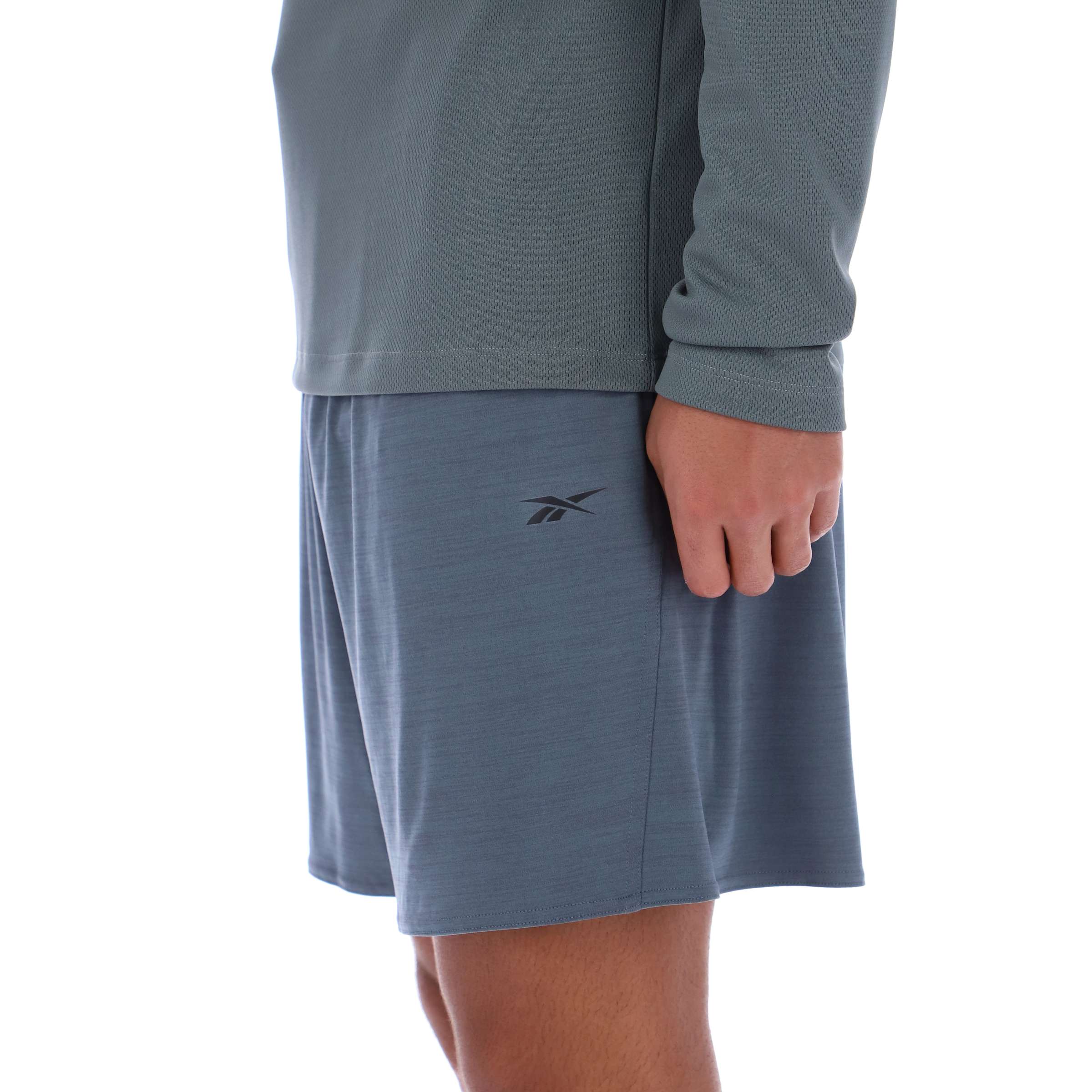 Short Training ID Knit image number 4