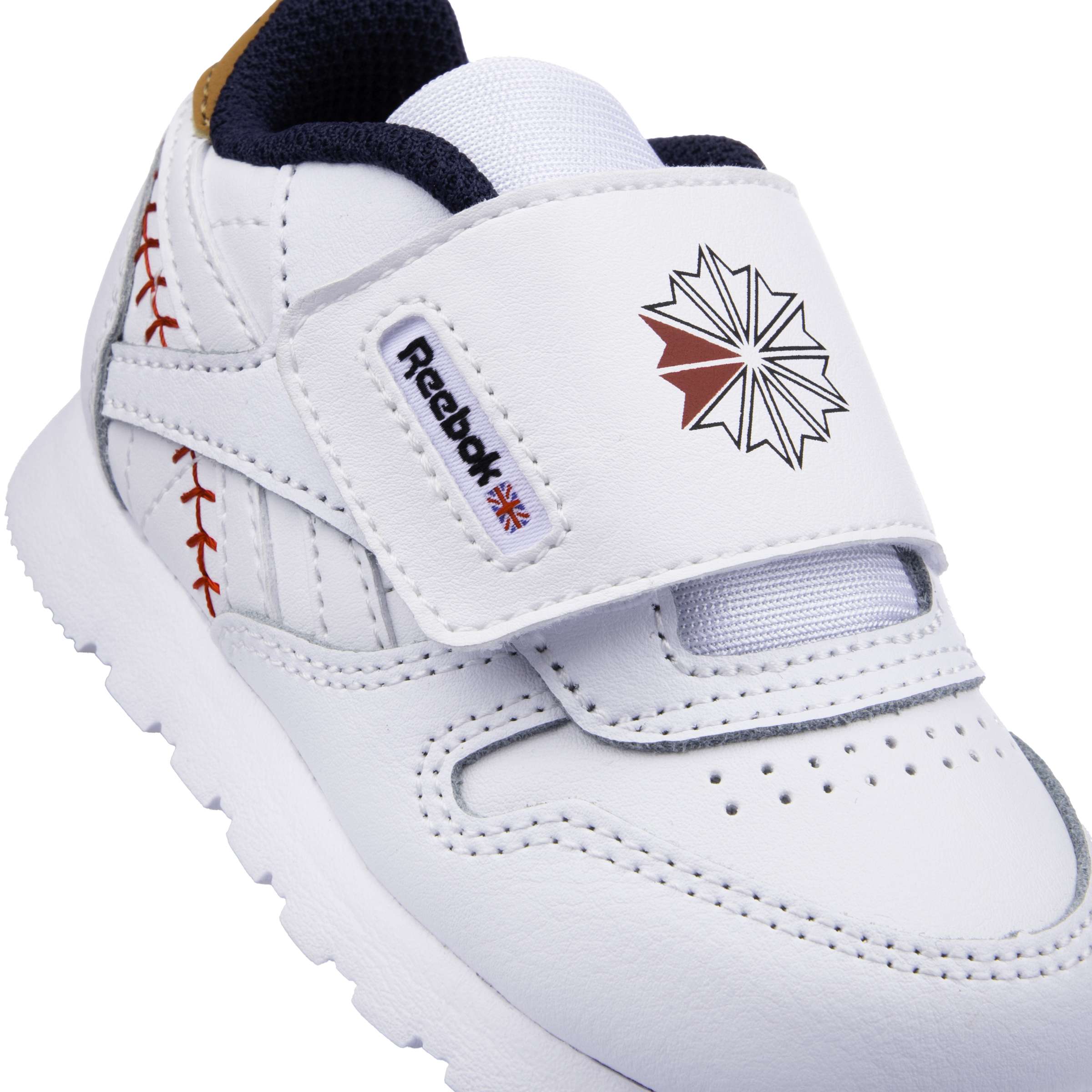 Tenis Classic Leather image number 5