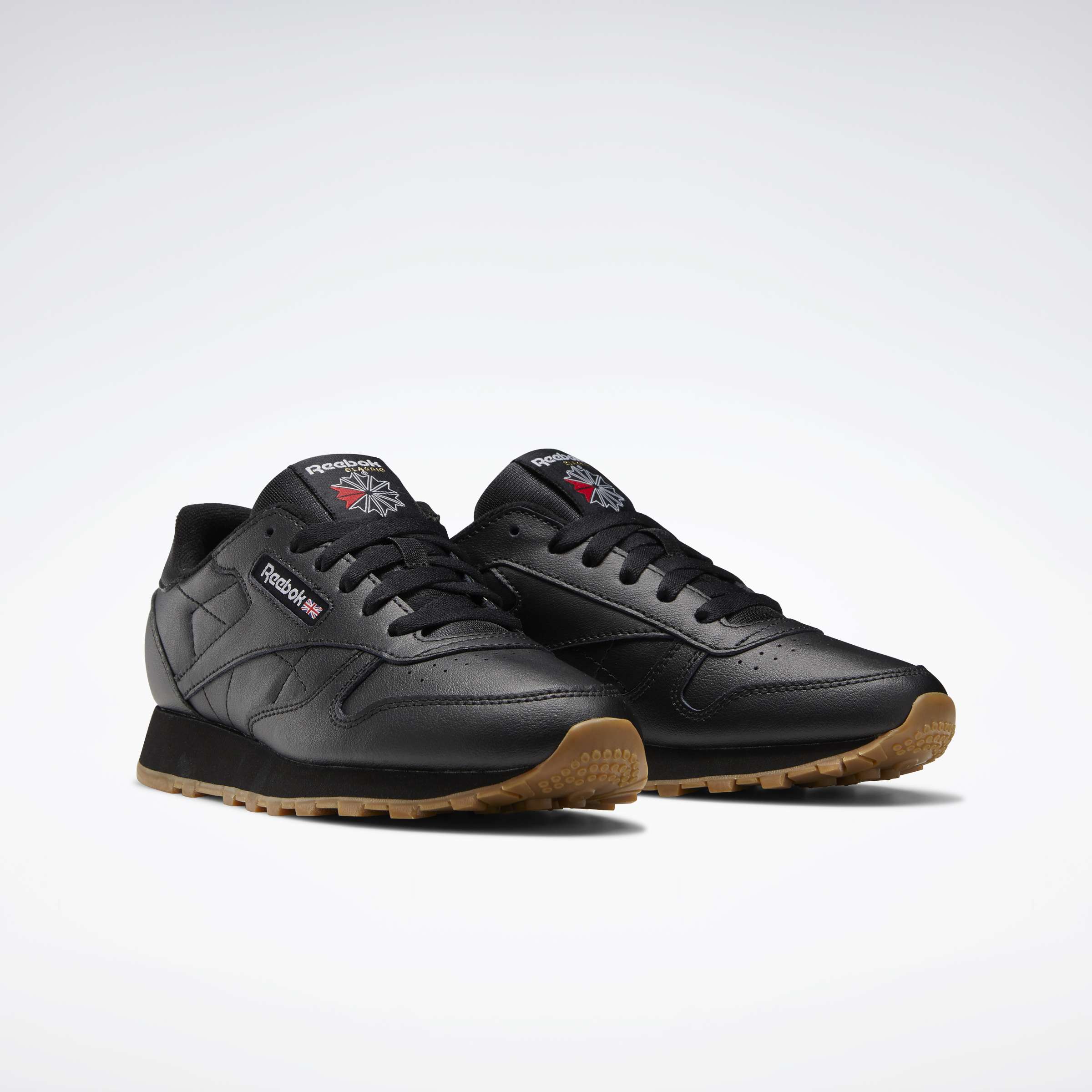 Un homenaje al estilo Reebok de principios del siglo XX. Estos tenis tienen un aire retro que combina a la perfección con tu vida moderna.