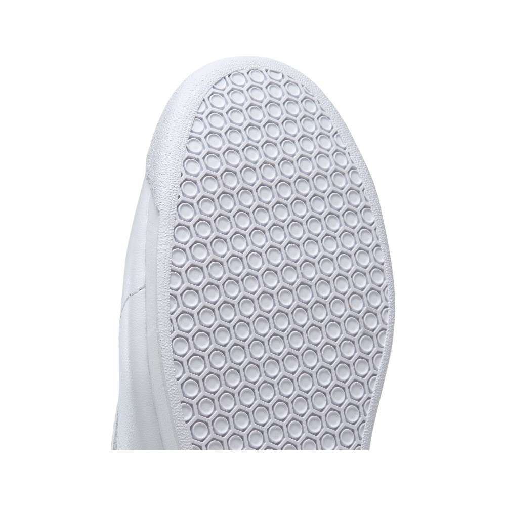 A la última, en tendencia y de moda: descubre nuestra popular silueta Freestyle Hi en colores atemporales. image number 5