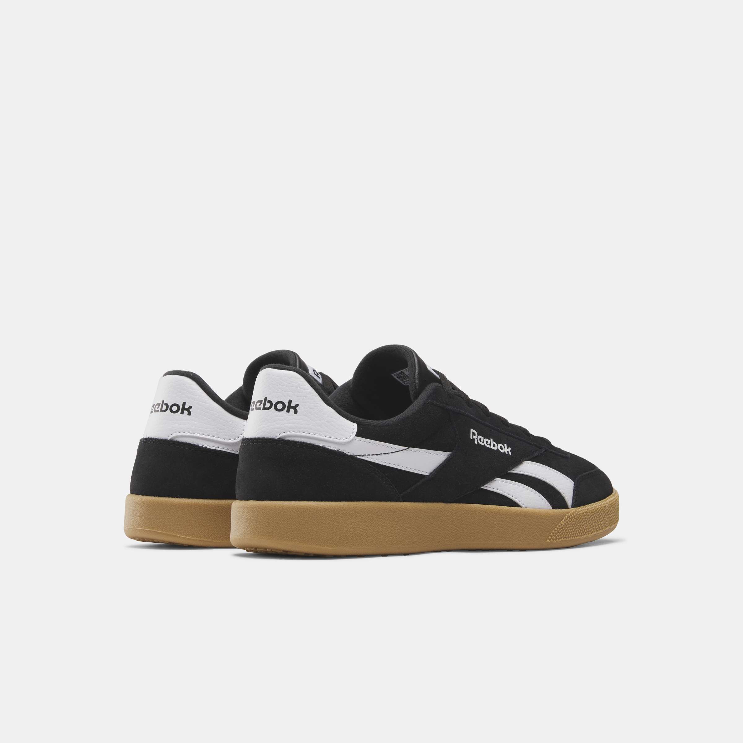 Una solueta icónica, nítida, limpia y totalmente Reebok. Átate estos tenis y combínalos con casi cualquier cosa.