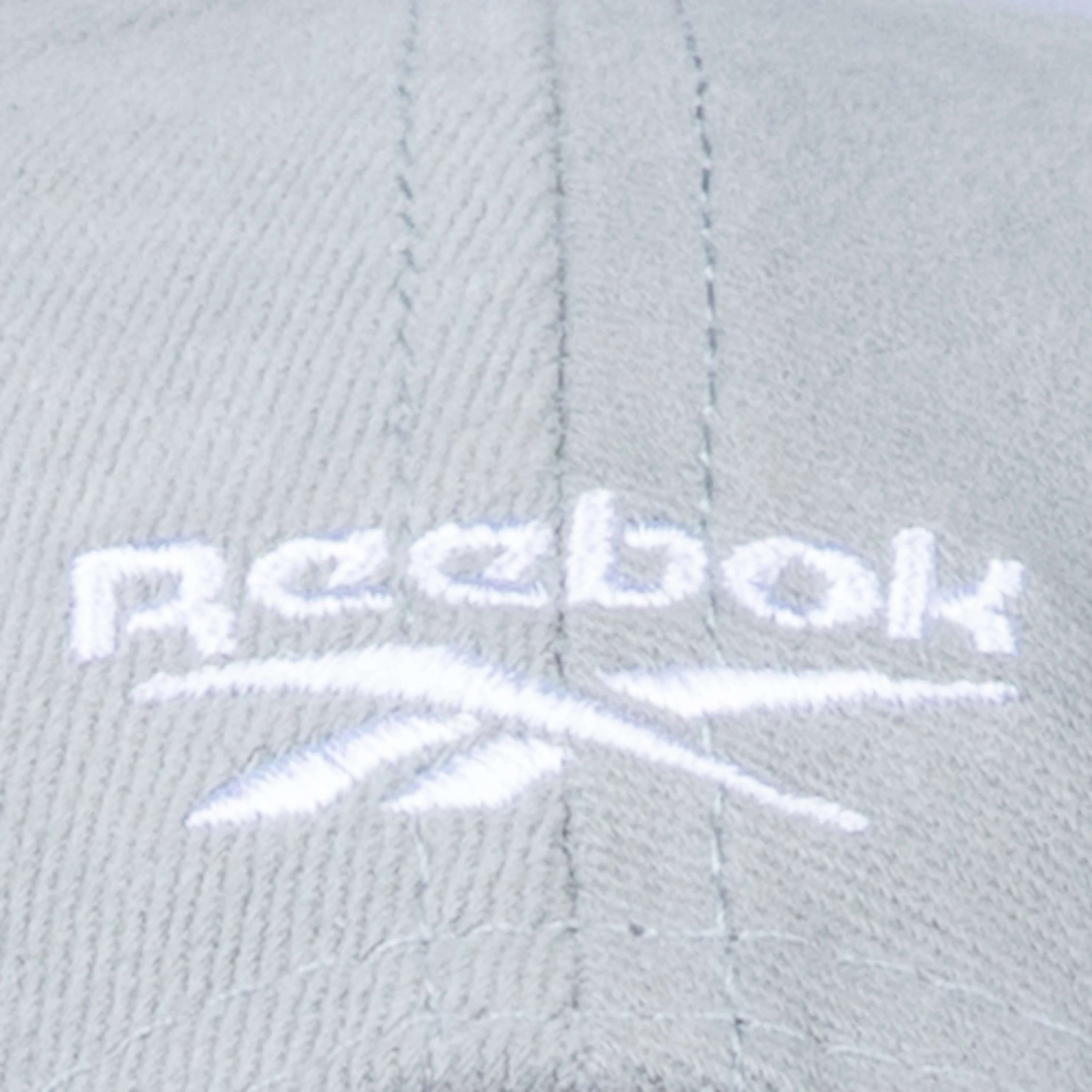 Gorra Cl&aacute;sica Essentials