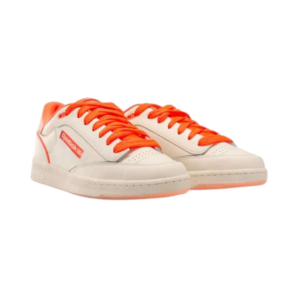 Comienza tu propio resurgimiento retro con estos tenis Reebok, lo chunky nunca tuvo tanta onda. Hazlos tuyos.