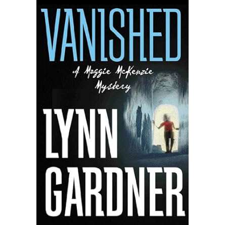 Vanished (Maggie McKenzie Mystery, Book 1), , large
