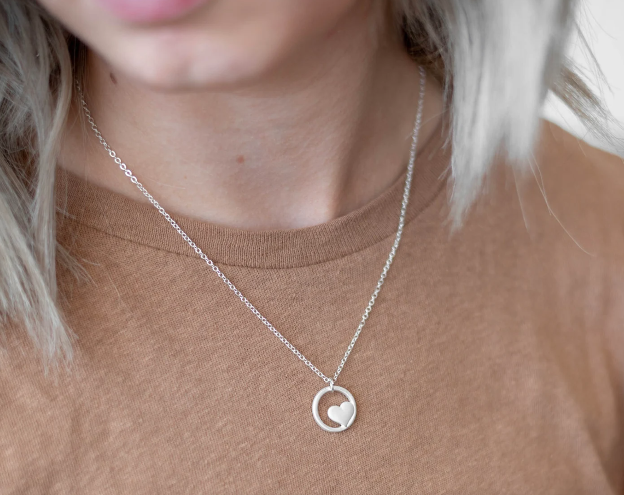 Trust in the Lord Heart Necklace, , large image number 2