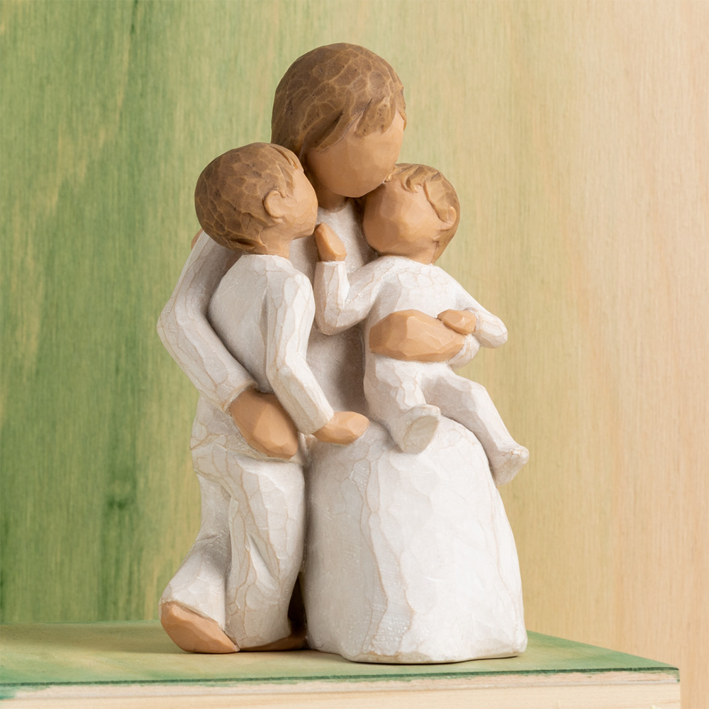 Quietly Figurine - WILLOW TREE | Deseret Book