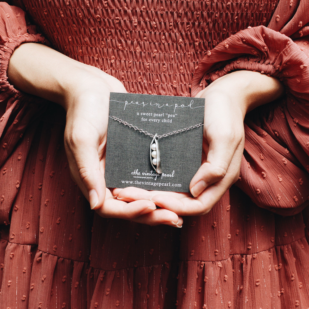 Six Sweet Peas in a Pod Necklace, , large image number 1