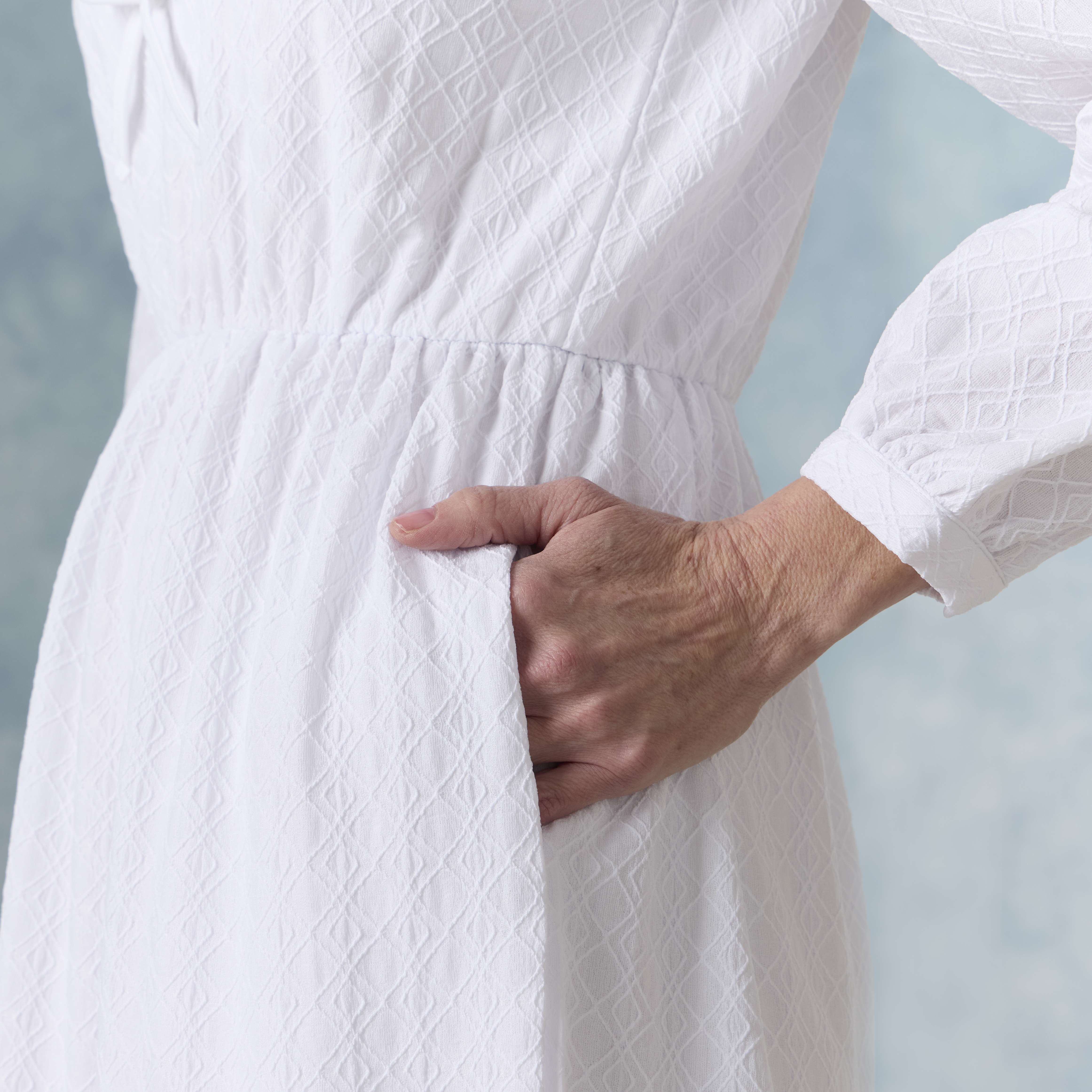 Bridget Temple Dress, , large image number 4