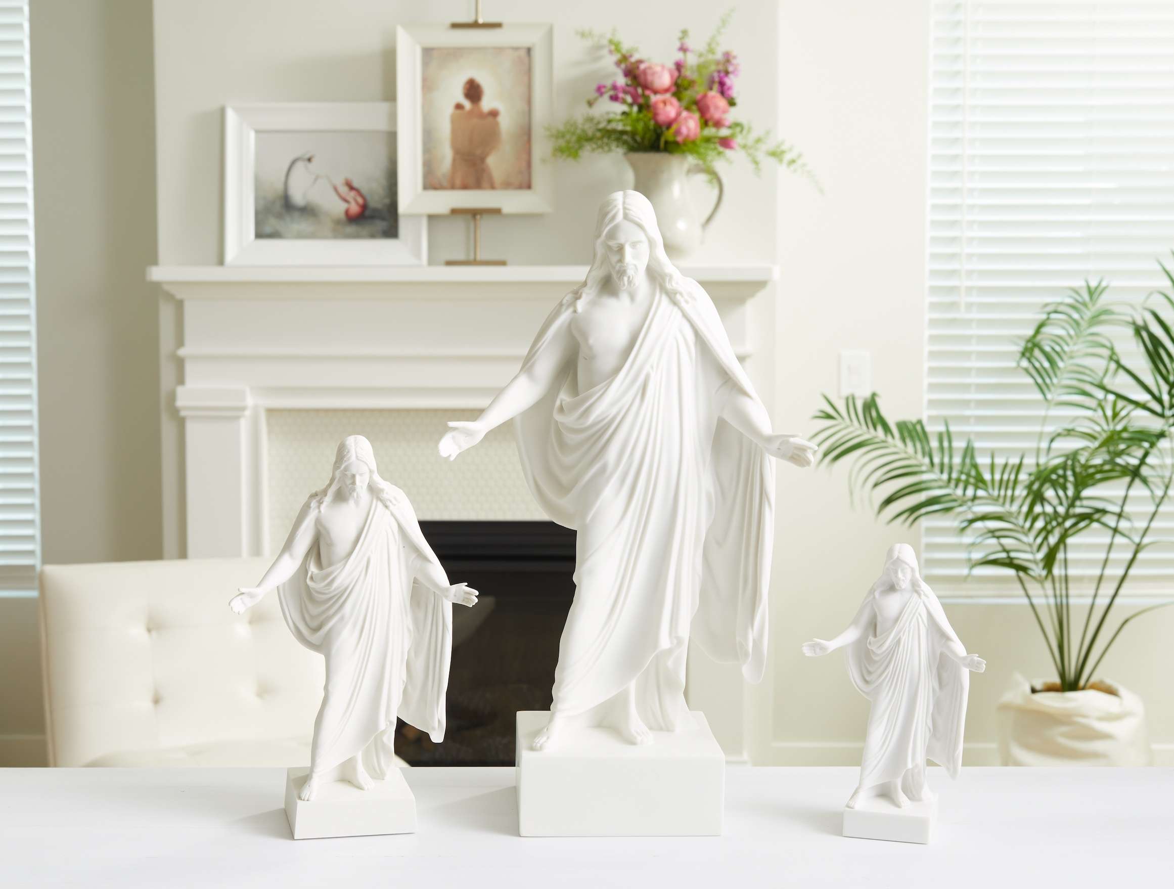 Marble Christus Statue, , large image number 2