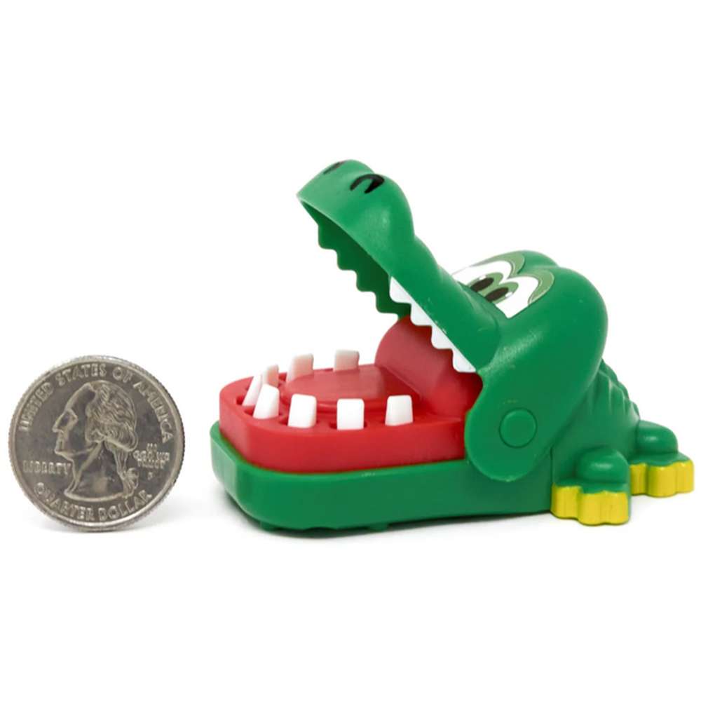 'World's Smallest' Crocodile Dentist, , large image number 3
