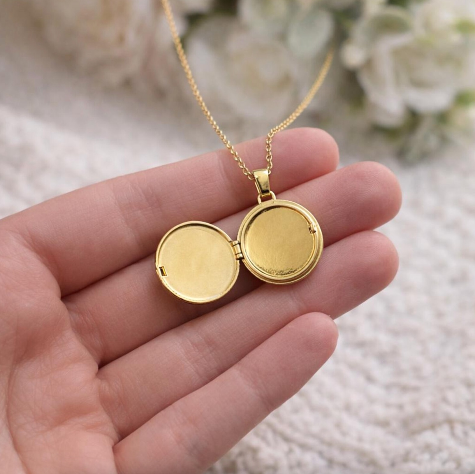 Hold Close Pearl Locket Necklace, , large image number 3