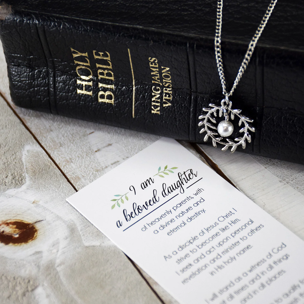 Young Women Theme Bookmark with Necklace, , large image number 2