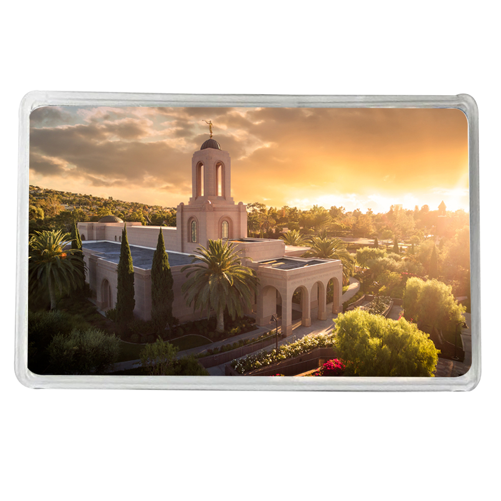 Newport Beach Recommend Holder