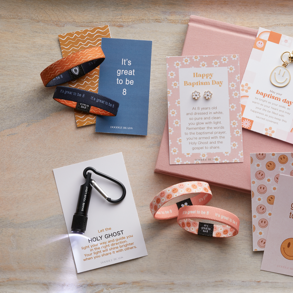 Great to Be Eight Woven Reversible Bracelet, , large image number 2