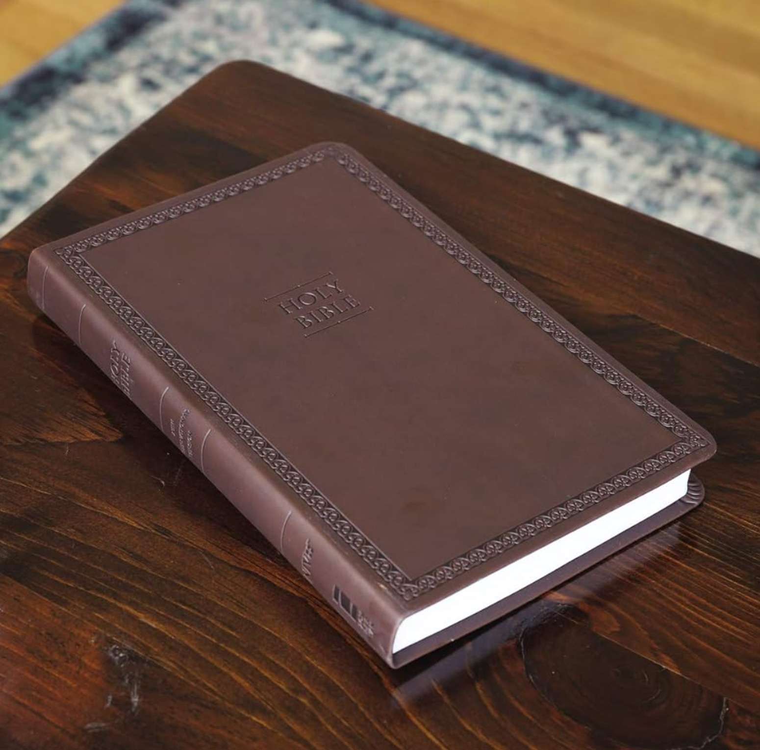 NIV, Value Thinline Bible, Faux Leather, Brown, , large image number 3