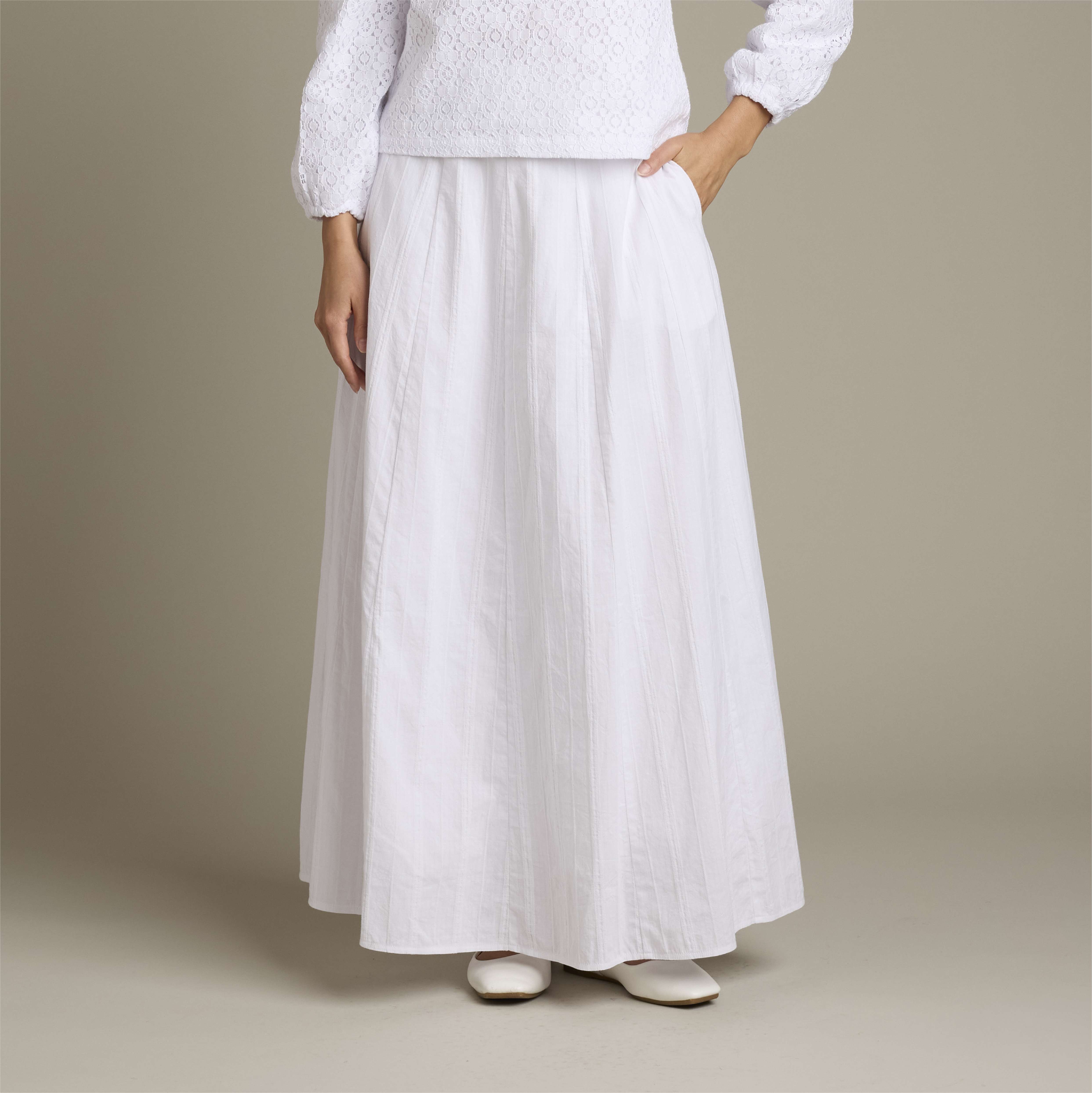 Paige Temple Skirt
